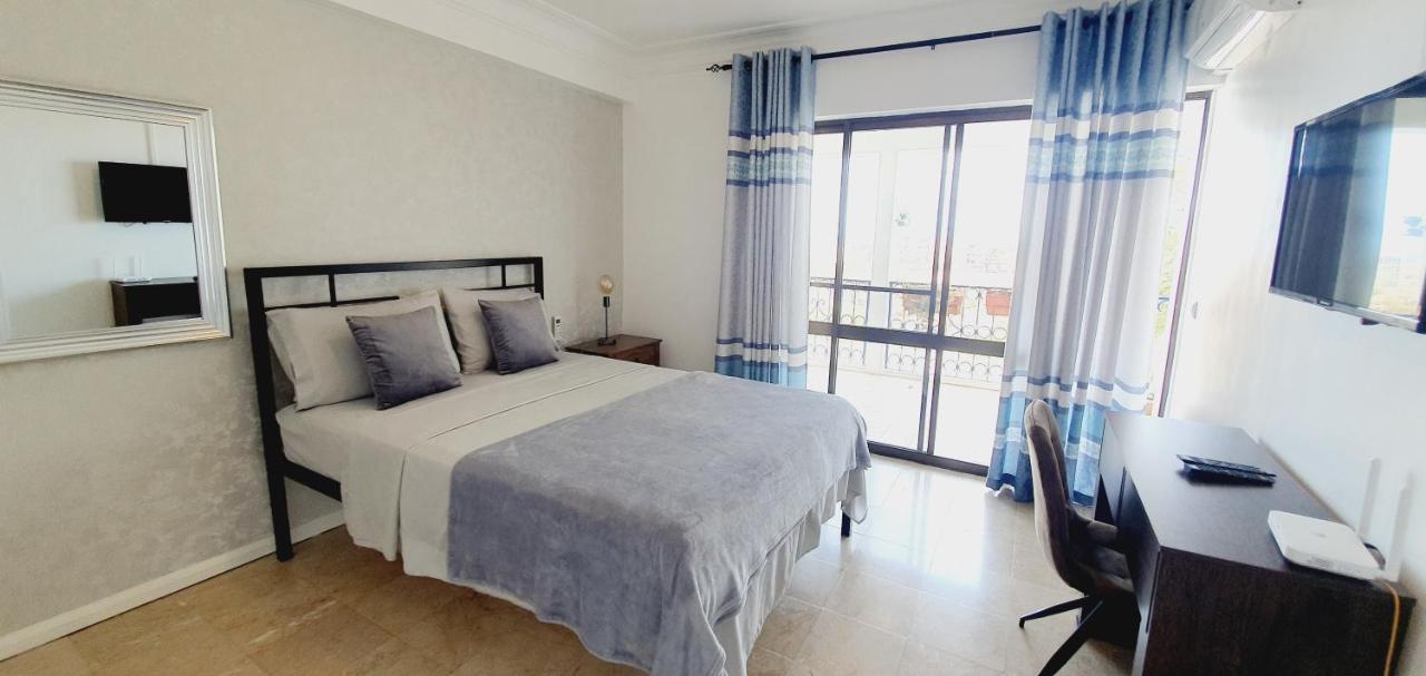 Kelly Guest House Praia Dış mekan fotoğraf