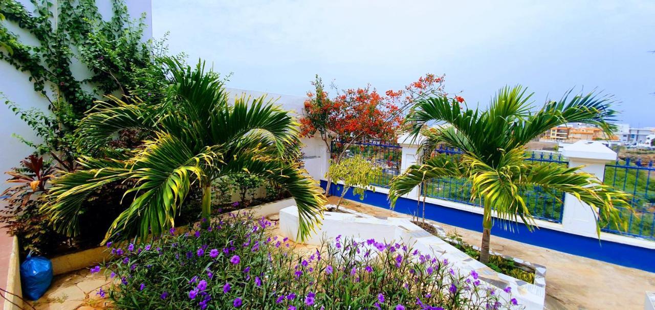 Kelly Guest House Praia Dış mekan fotoğraf