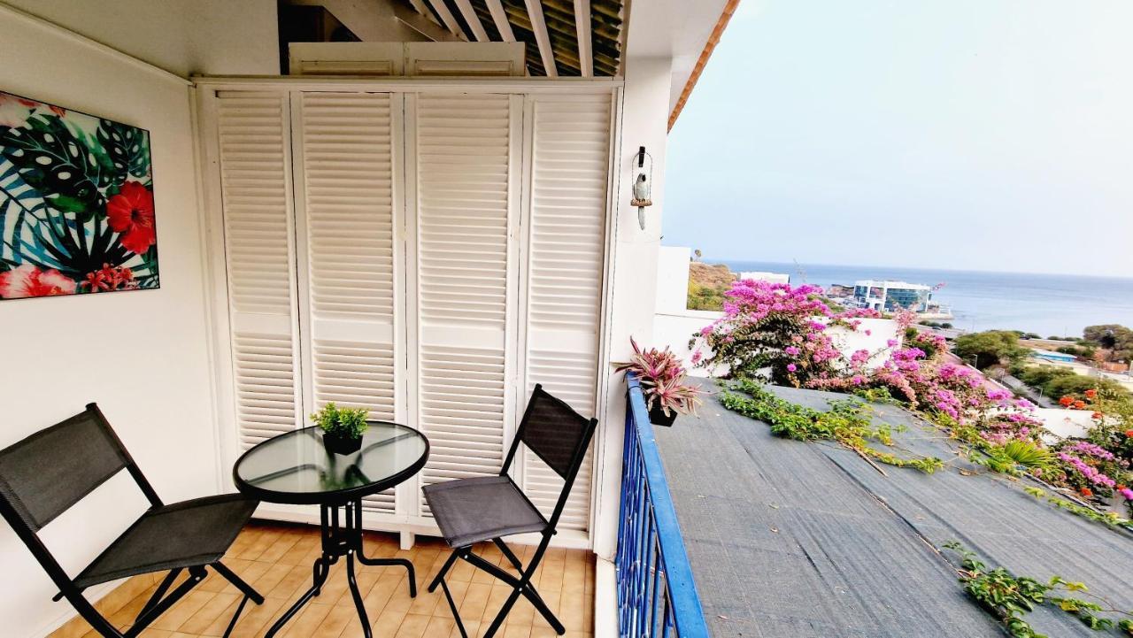 Kelly Guest House Praia Dış mekan fotoğraf